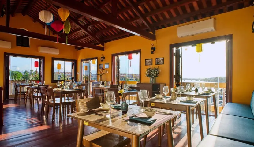meilleur restaurant à Hoi An, Vietnam voyage Faifoo Central