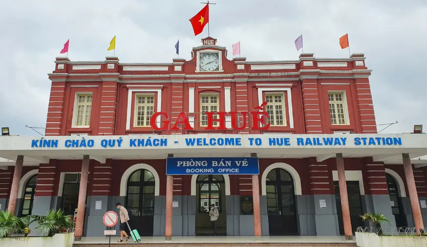 melhor época para visitar Hué, viagem ao Vietnã, estação de Hué