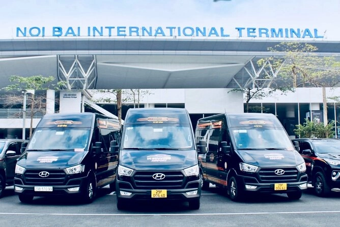 booking private car in vietnam