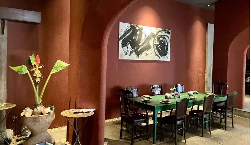 top restaurant in hanoi uu dam vegan vietnam travel