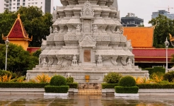 Phnom Penh - Norodom Mausoleum