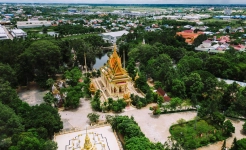 Phnom Penh - Silver Pagoda 7