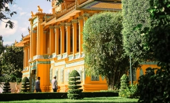 Phnom Penh - Silver Pagoda